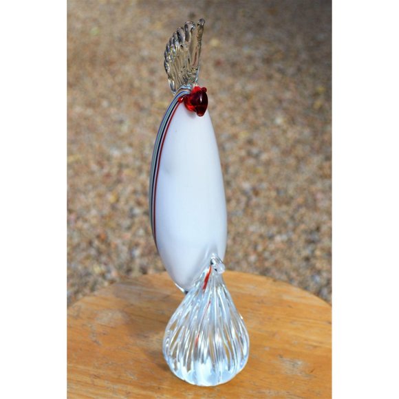 12" glass parrot white body ribbed clear pedestal. - Picture 2 of 7